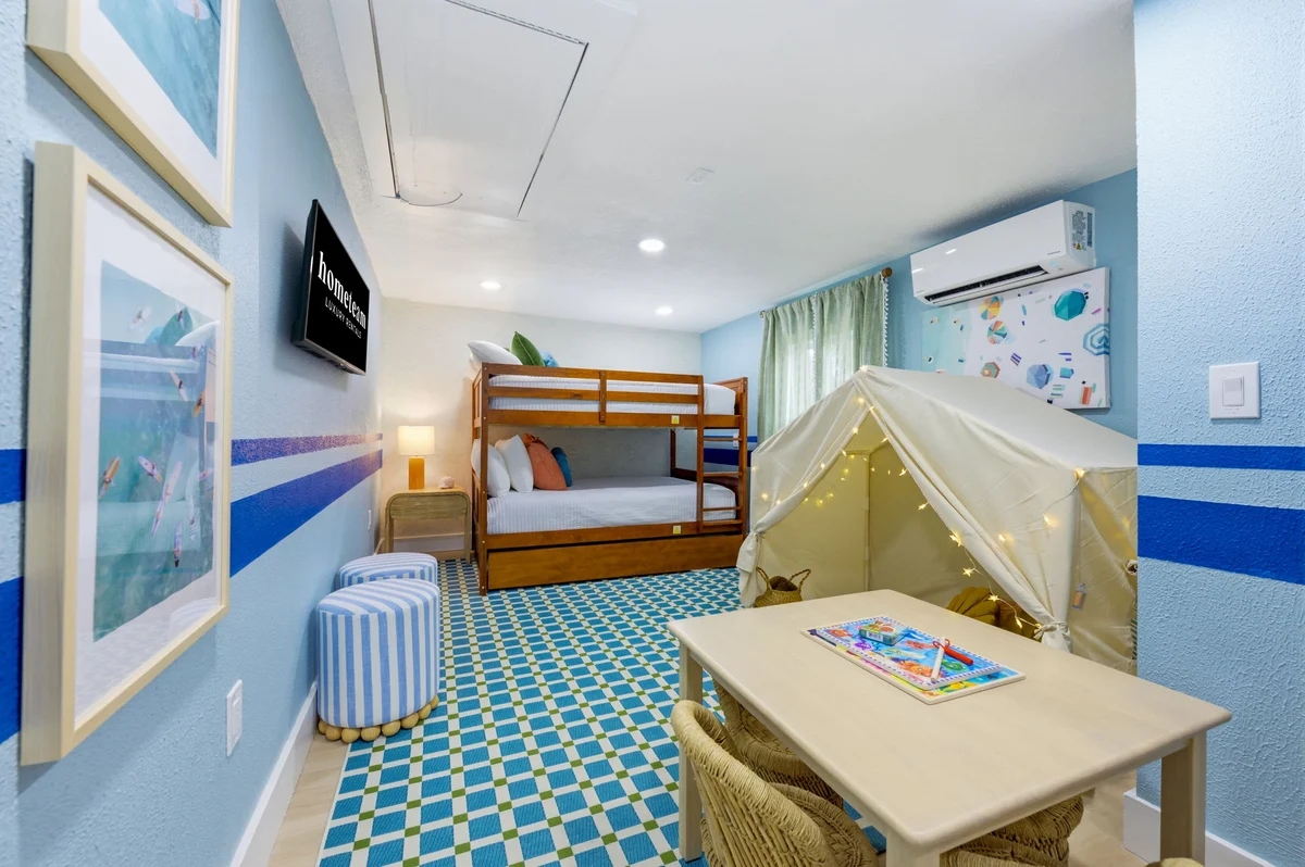 Bedroom image 1