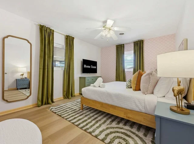 Bedroom image 1