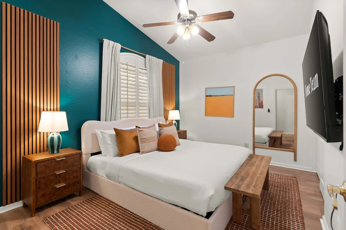 Bedroom image 1
