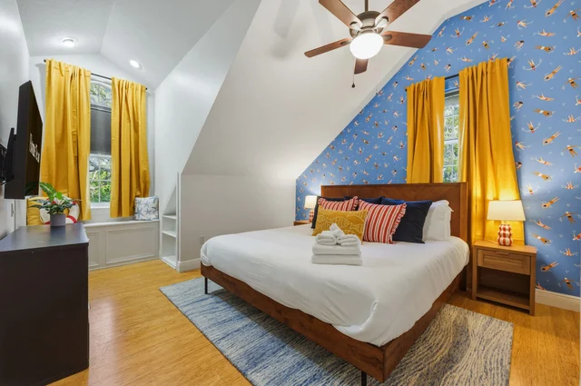 Bedroom image 1