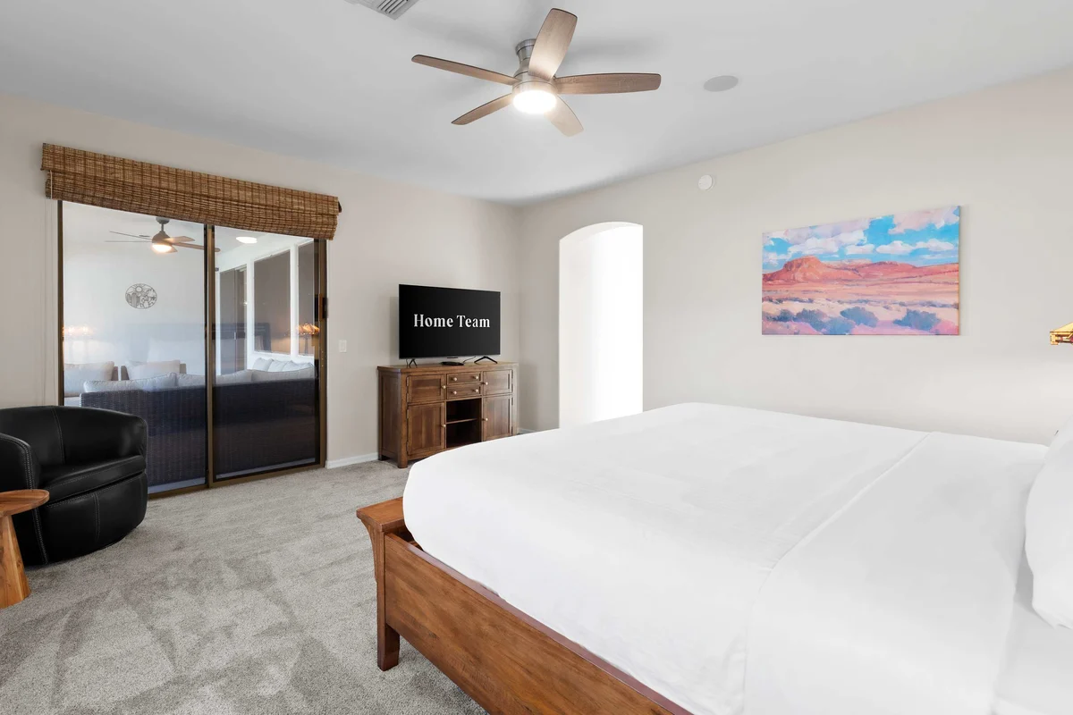 Bedroom image 1