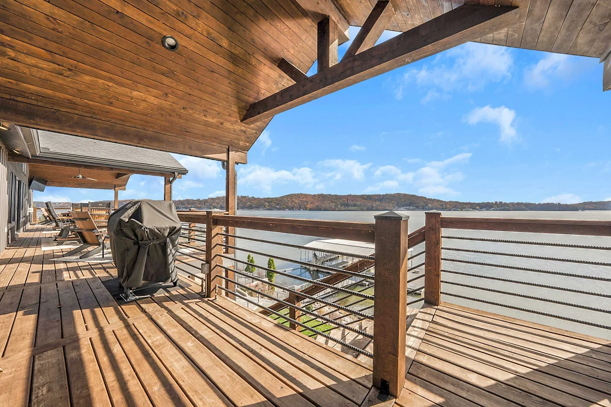 Lakefront Oasis, Private Dock & Pool property photo 5