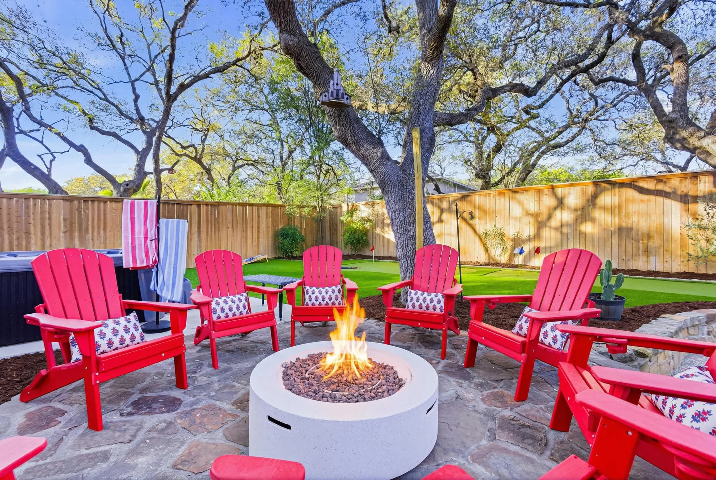 Home in San Antonio property photo 4