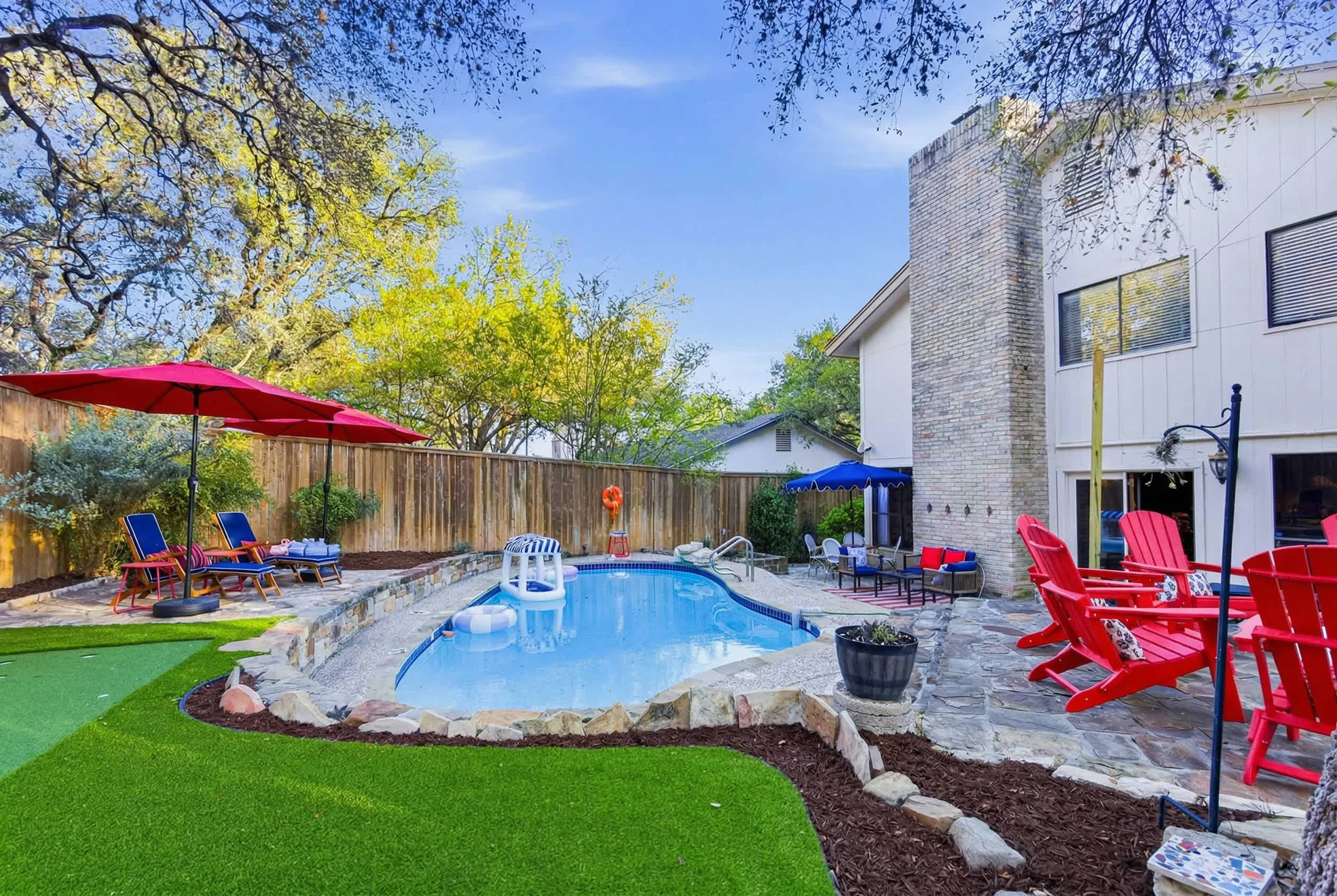 Home in San Antonio property photo 2