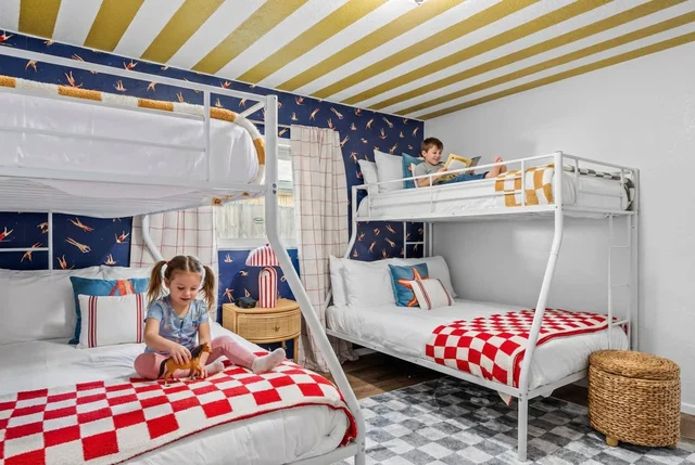 Bedroom image 1