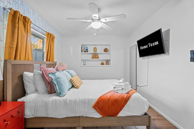 Bedroom image 1