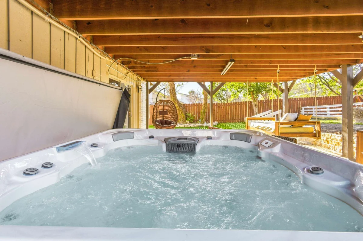 Private Resort, Heated Pool + Hot Tub, Near Pearl property photo 3