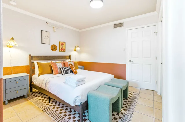 Bedroom image 1
