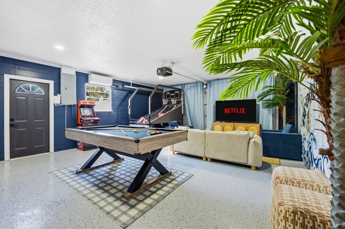 Breezy Livin' - Speakeasy - Pool - Spa - Game Room property photo 4
