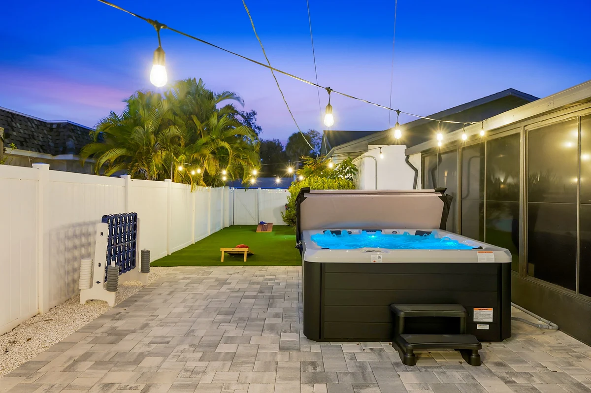Breezy Livin' - Speakeasy - Pool - Spa - Game Room property photo 3