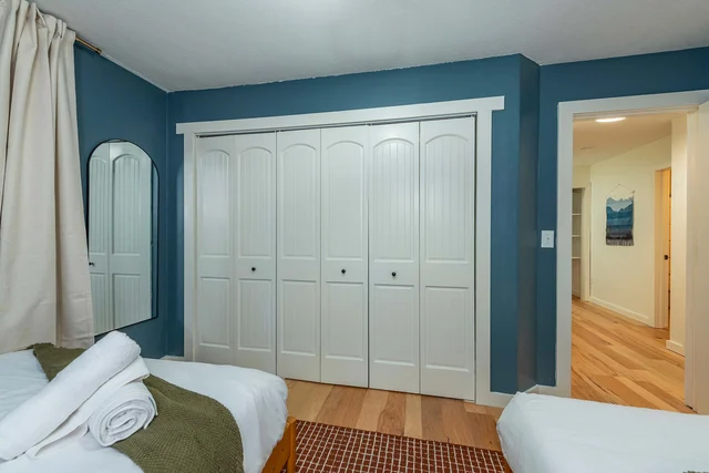 Bedroom image 1