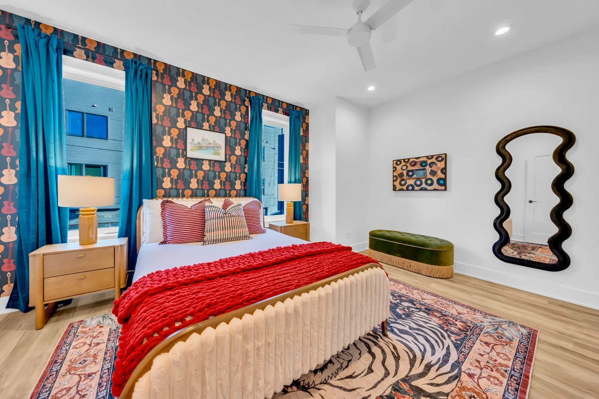 Bedroom image 1