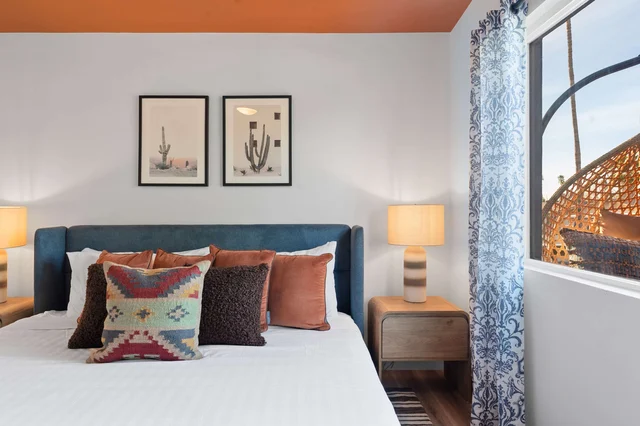 Bedroom image 1