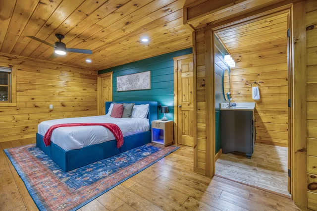 Bedroom image 1