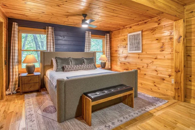 Bedroom image 1