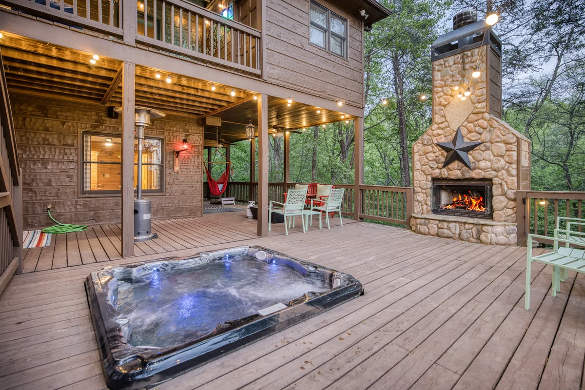 Home in Blairsville property photo 4