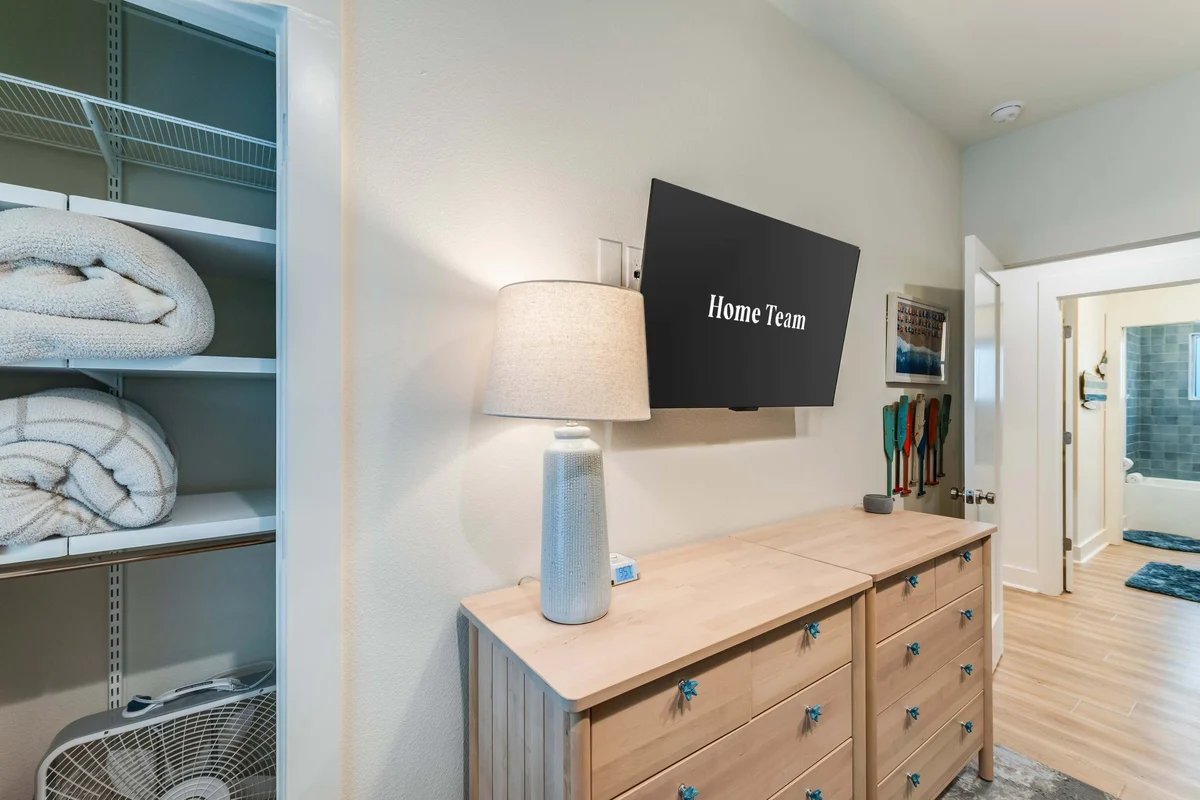 Bedroom image 1