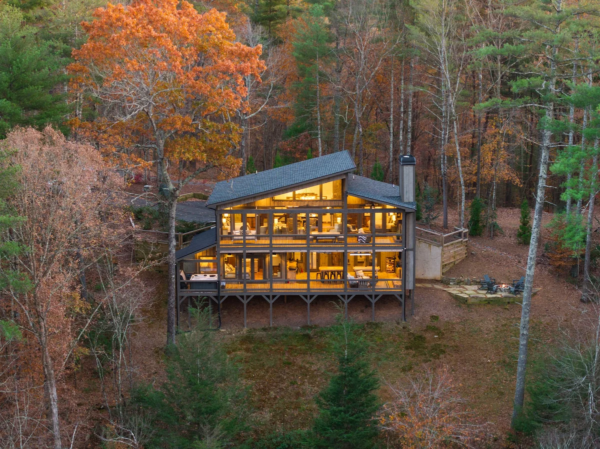 Home in Blairsville property photo 4