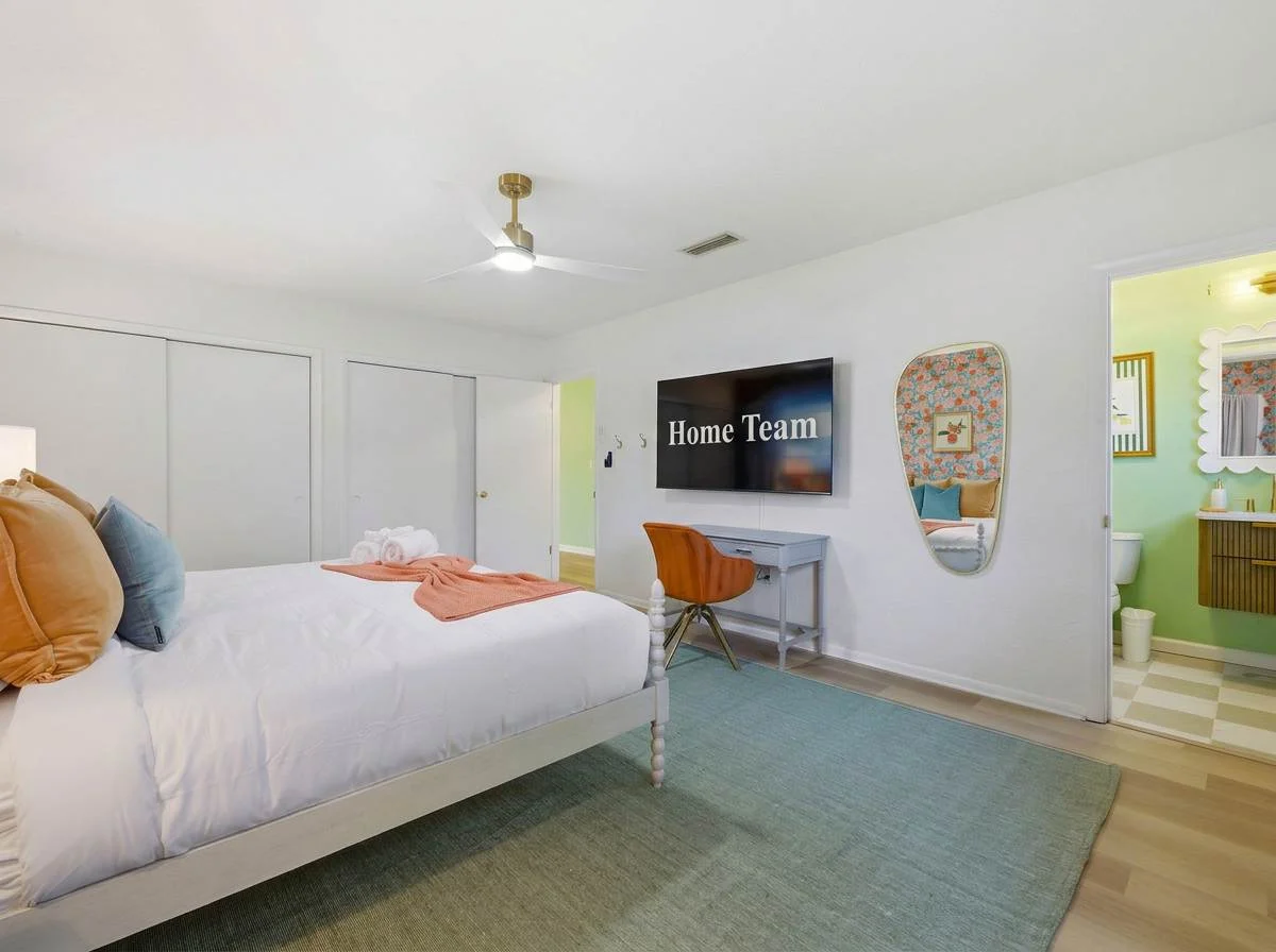 Bedroom image 1