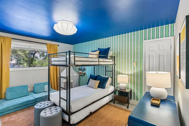 Bedroom image 1