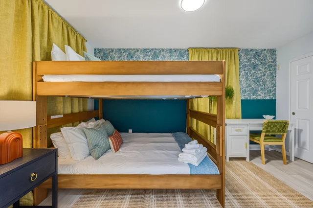 Bedroom image 1