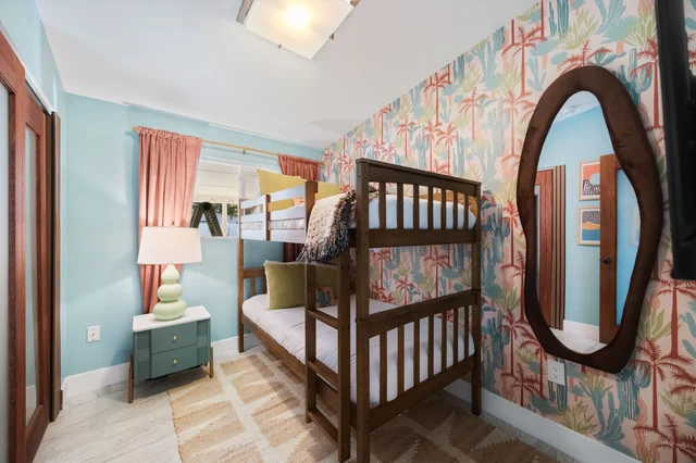Bedroom image 1