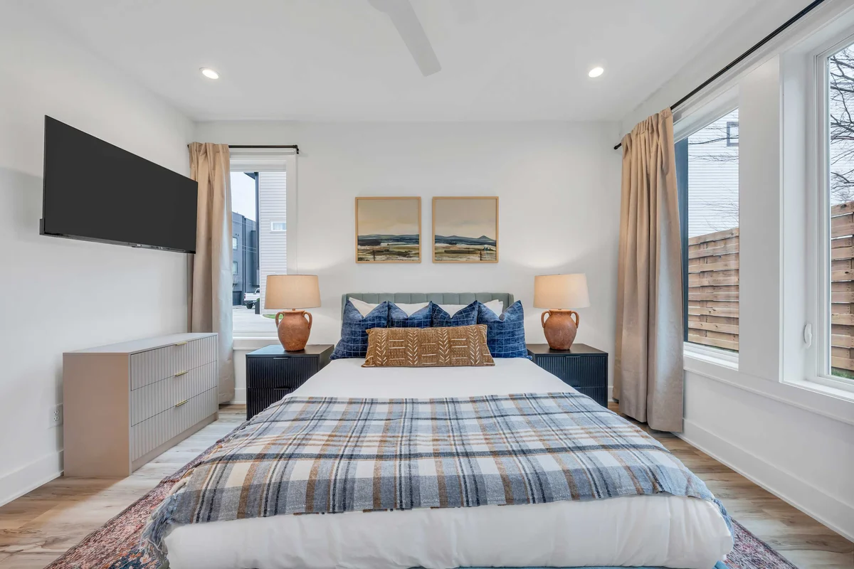 Bedroom image 1