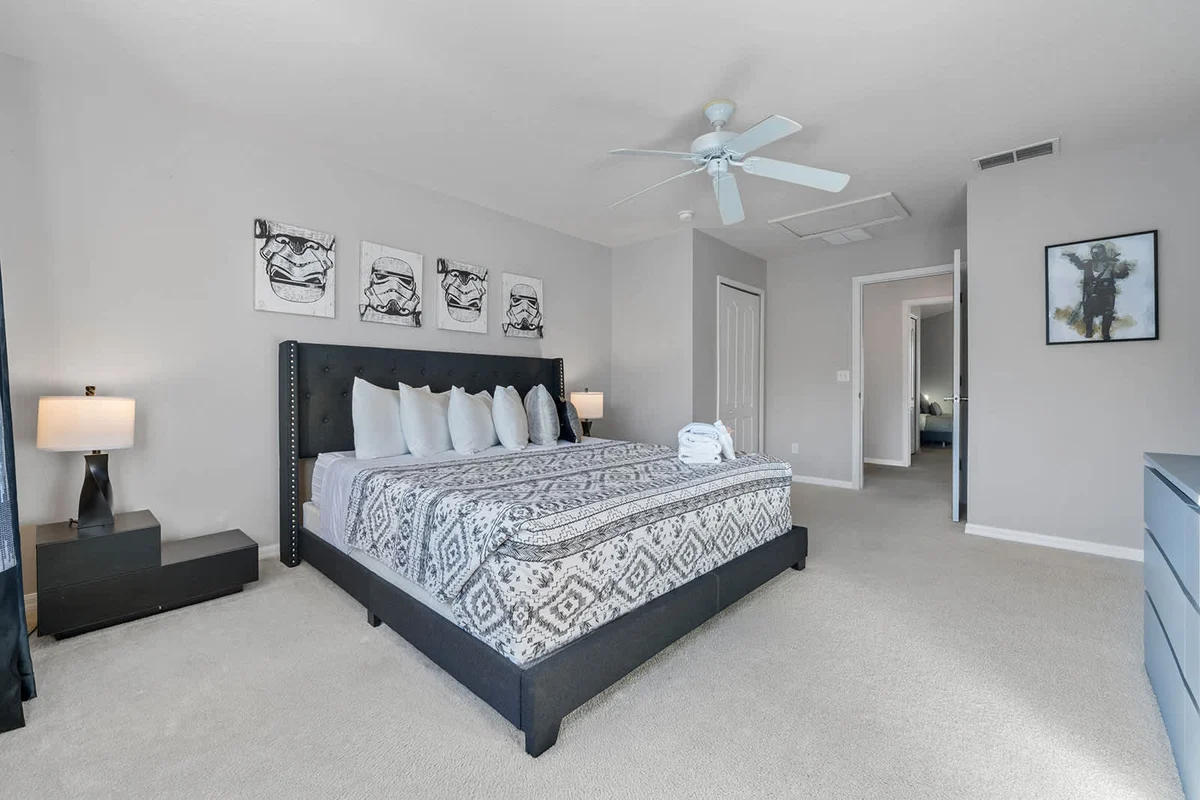 Bedroom image 1