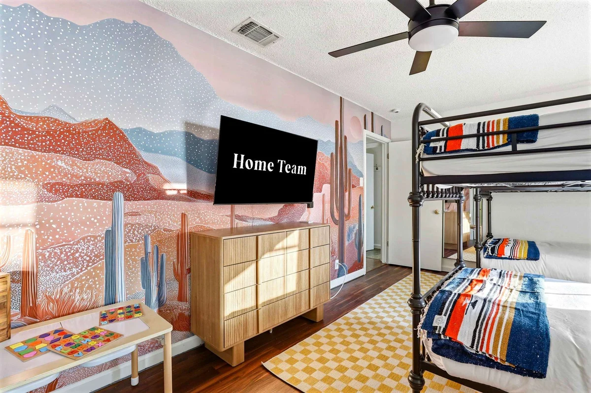 Bedroom image 1