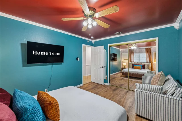 Bedroom image 1