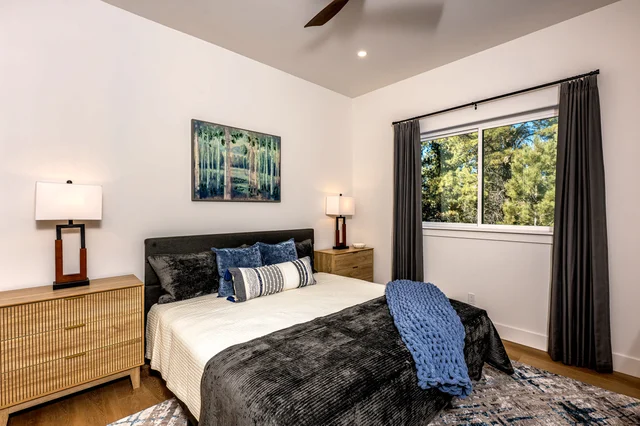 Bedroom image 1