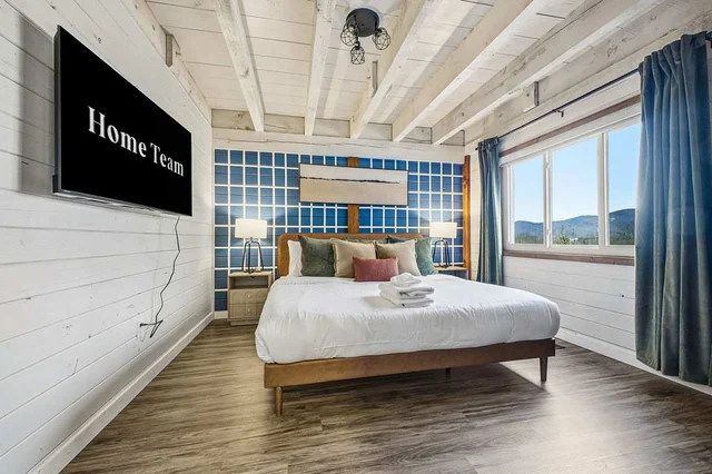 Bedroom image 1