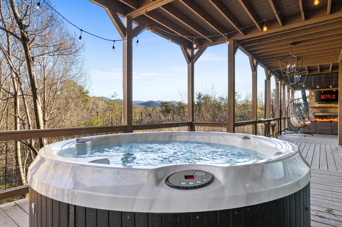 Home in Blue Ridge property photo 3