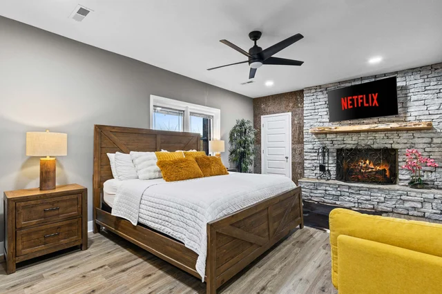 Bedroom image 1