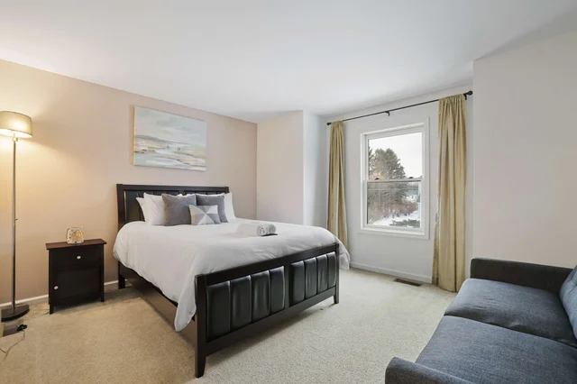 Bedroom image 1