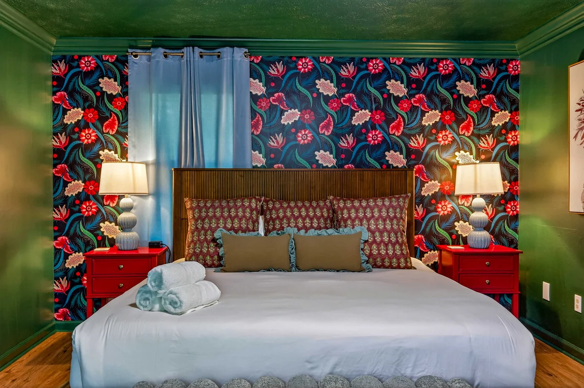 Bedroom image 1