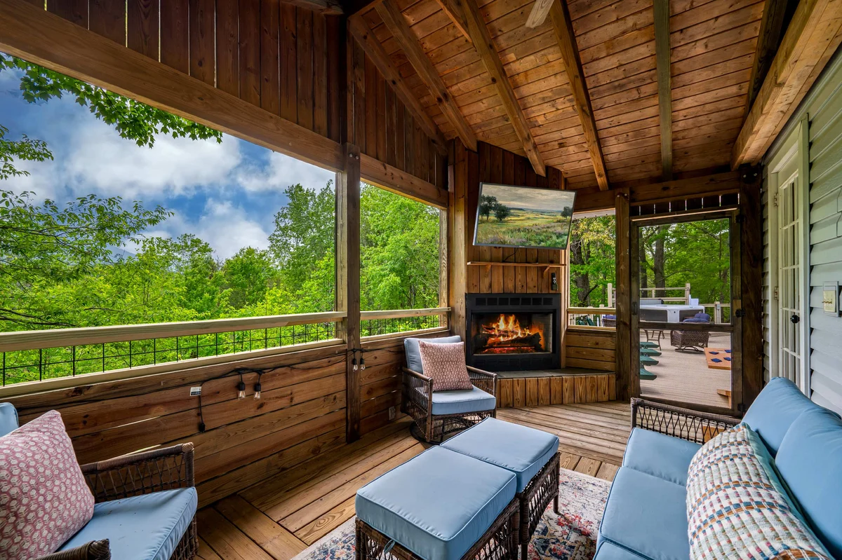 Home in Gatlinburg property photo 3