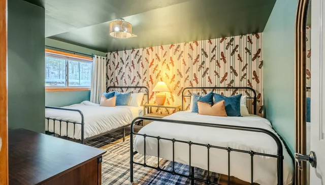 Bedroom image 1
