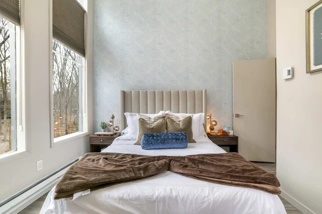 Bedroom image 1