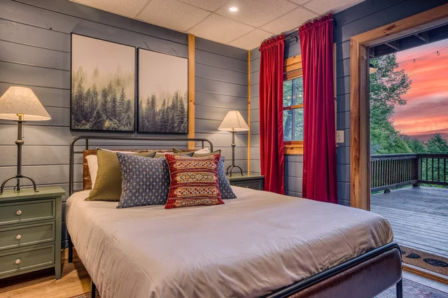 Bedroom image 1