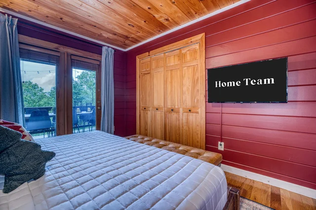Bedroom image 1