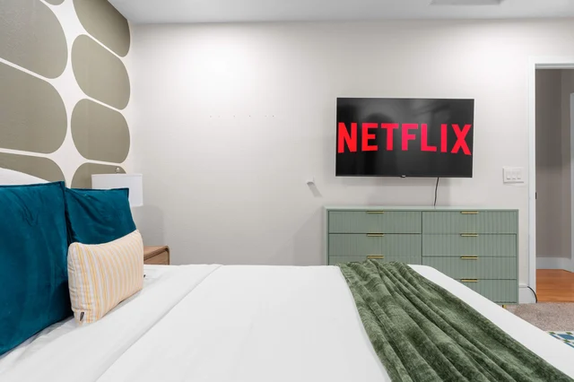 Bedroom image 1