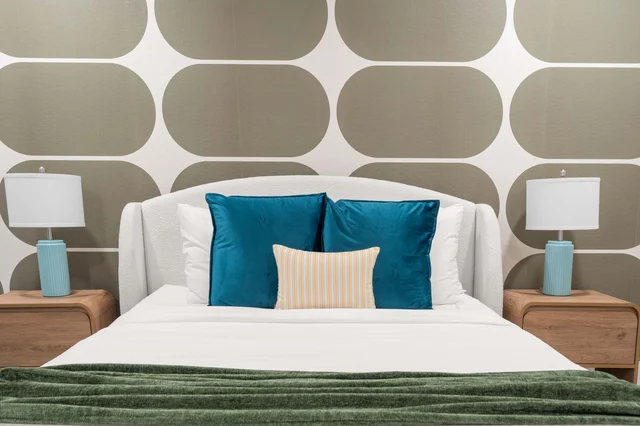 Bedroom image 1