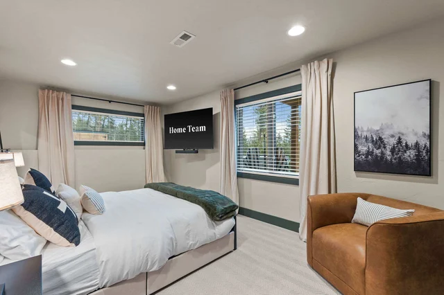 Bedroom image 1