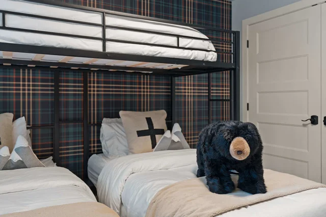 Bedroom image 1