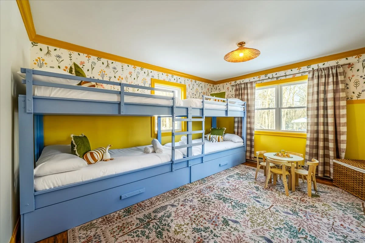 Bedroom image 1