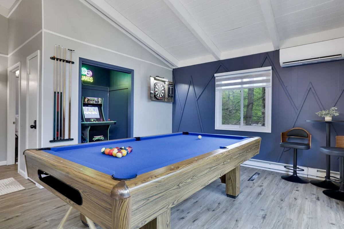 Bluewood Escape: Sauna, Hot Tub, Game Room property photo 2
