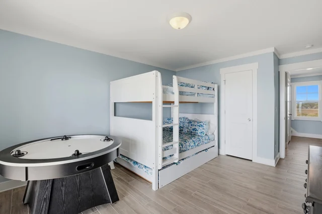 Bedroom image 1