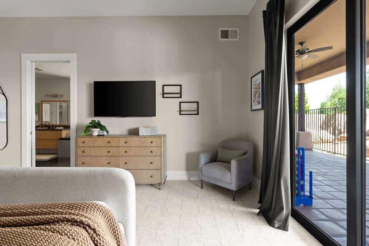 Bedroom image 1