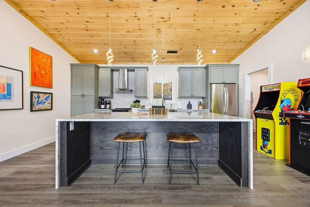 Home in Bryson City property photo 3